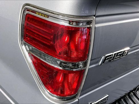 Used 2014 Ford F150 XLT w/ Equipment Group 302A Luxury image 25