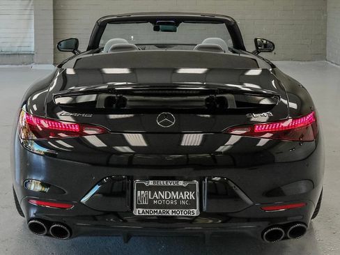 Used 2024 Mercedes-Benz SL 43 AMG image 31