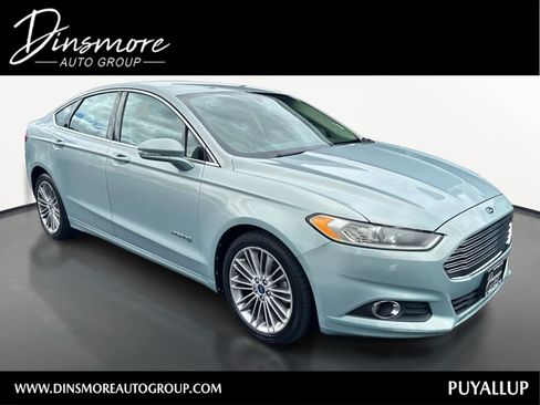 Used 2013 Ford Fusion SE FWD image 1