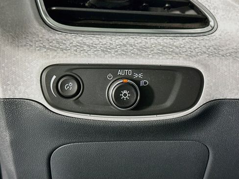 Used 2017 Chevrolet Bolt LT FWD image 16