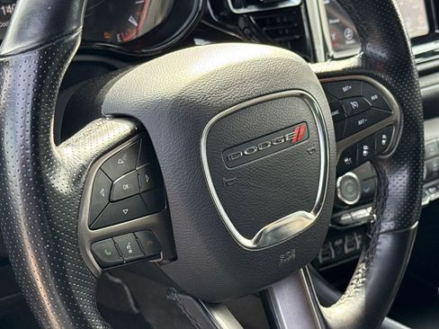 Used 2023 Dodge Durango SXT Launch Edition image 29