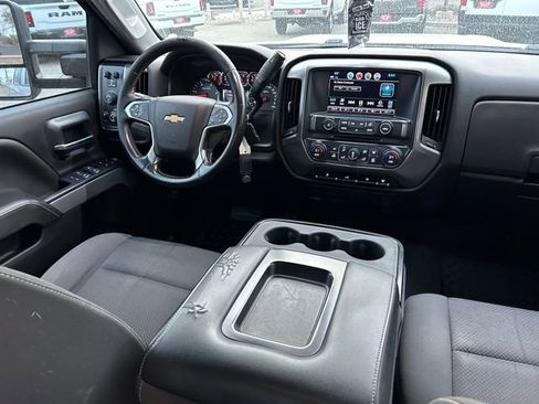 Used 2019 Chevrolet Silverado 2500 LT image 18