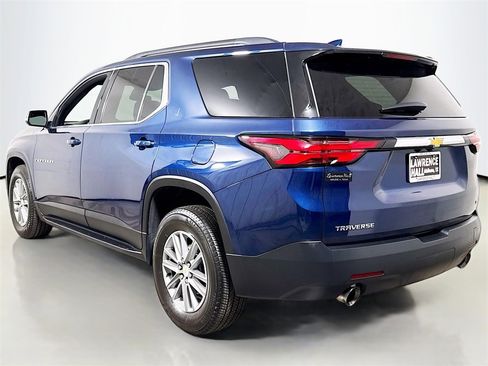 Used 2023 Chevrolet Traverse LT image 6