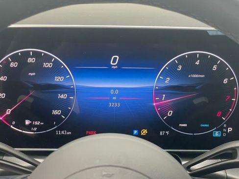 New 2026 Mercedes-Benz GLC 300 image 2