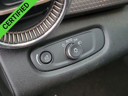 Certified 2025 Chevrolet Trax ACTIV w/ Driver Confidence Package image 35