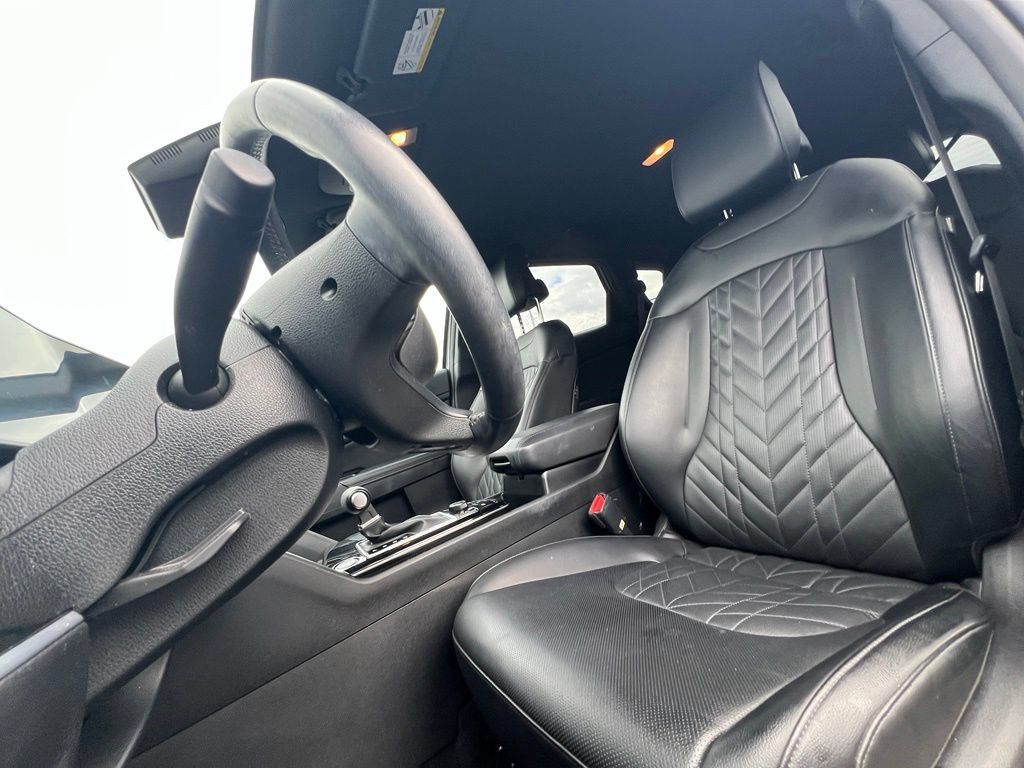 Certified 2024 Kia Sportage X-Line AWD/4WD image 14