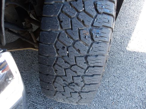 Used 2011 Chevrolet Silverado 2500 LT w/ Interior Plus Package image 22