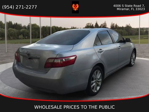 Used 2007 Toyota Camry LE FWD image 6