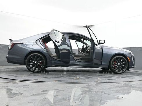 New 2025 Cadillac CT4 V w/ Super Cruise Package image 65