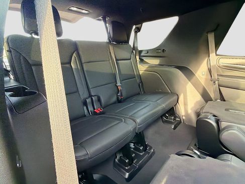 Used 2024 GMC Yukon Denali AWD/4WD image 22
