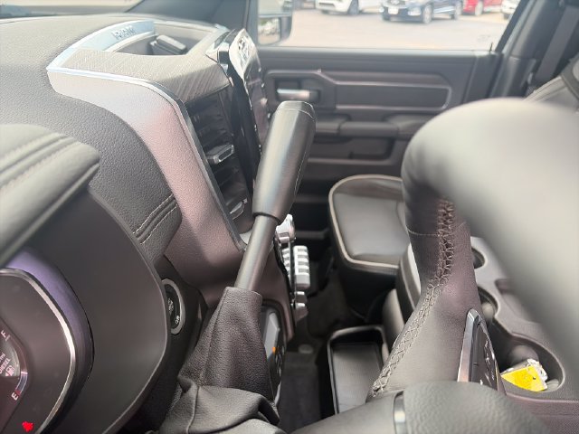 Used 2026 RAM 2500 Laramie AWD/4WD image 23
