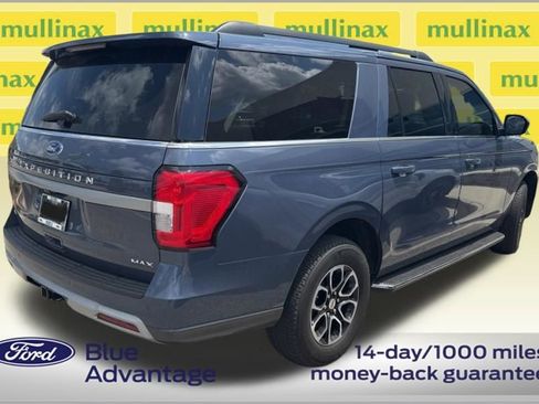 Used 2023 Ford Expedition Max XLT AWD/4WD image 3
