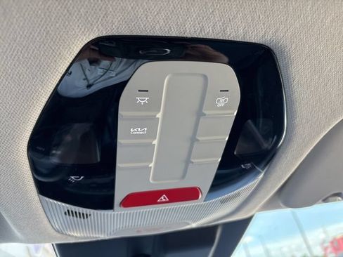 Certified 2025 Kia K4 FWD image 19