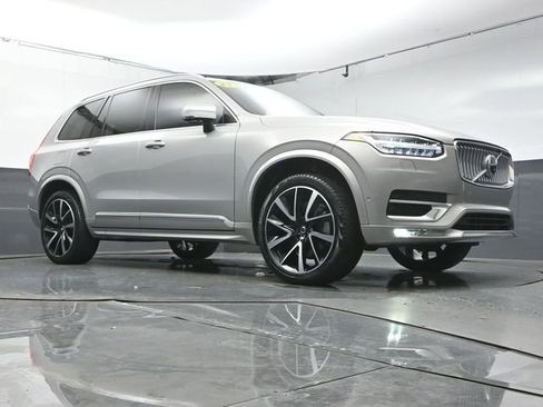 Certified 2023 Volvo XC90 B5 Plus image 41