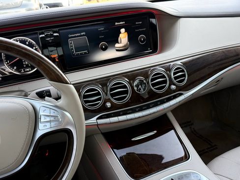 Used 2017 Mercedes-Benz S 550 4MATIC Sedan image 61