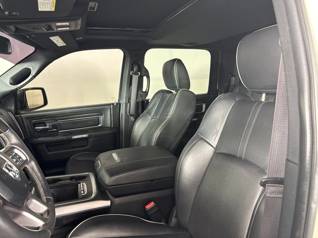 Used 2017 RAM 1500 Limited AWD/4WD image 14