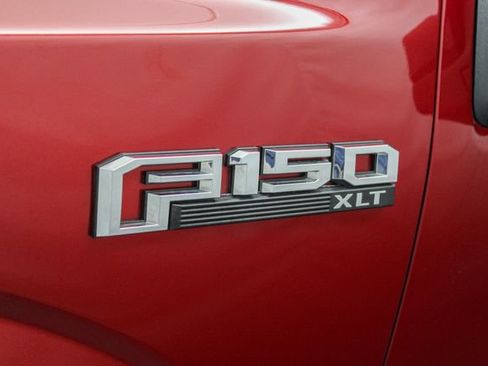 Used 2018 Ford F150 XLT w/ Equipment Group 302A Luxury AWD/4WD image 13