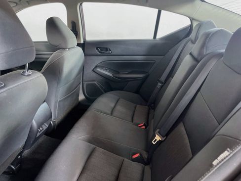 Used 2025 Nissan Altima 2.5 SV FWD image 23