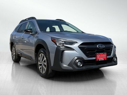 Used 2024 Subaru Outback Premium AWD/4WD image 7