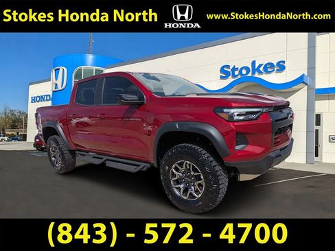 Used 2024 Chevrolet Colorado ZR2 w/ ZR2 Convenience Package III AWD/4WD image 1