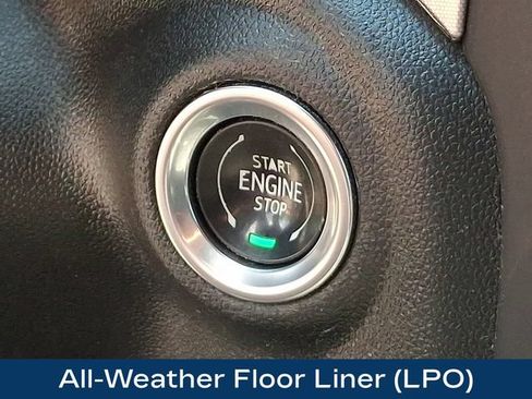 Used 2022 GMC Sierra 1500 Elevation w/ LPO, Elevation Black Package AWD/4WD image 19
