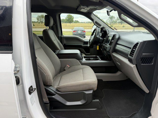 Used 2019 Ford F350 XLT w/ XLT Premium Package AWD/4WD image 8