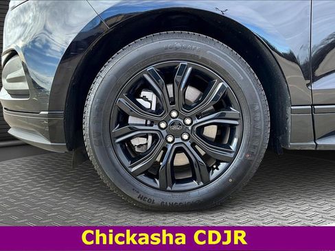 Used 2023 Ford Edge SE w/ Black Appearance Package image 30