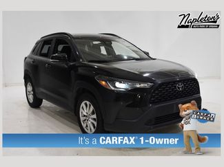 Used 2023 Toyota Corolla Cross LE video 1