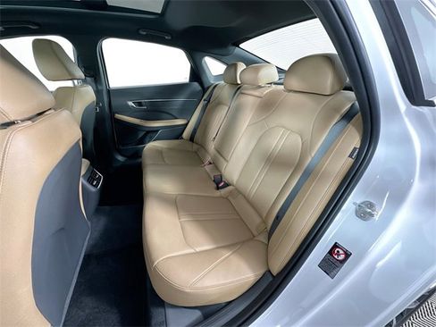 Used 2023 Hyundai Sonata Limited image 28