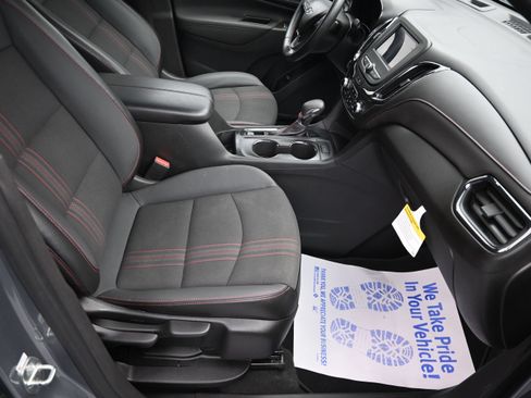 Certified 2023 Chevrolet Equinox RS FWD image 32