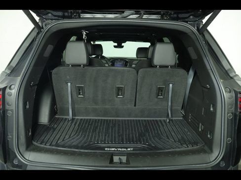 Used 2023 Chevrolet Traverse LT w/ LT Premium Package AWD/4WD image 15