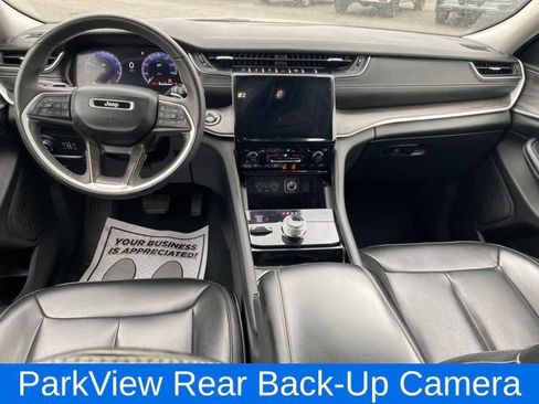 Used 2023 Jeep Grand Cherokee Limited AWD/4WD image 5