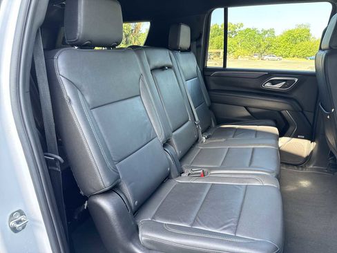 Used 2024 Chevrolet Suburban LT AWD/4WD image 26