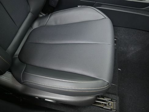 New 2026 Subaru Outback Limited XT image 9