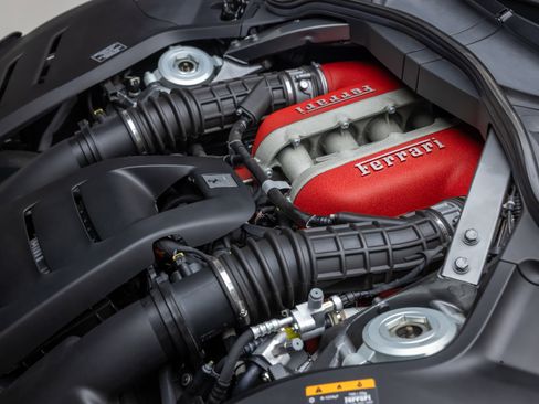 Certified 2023 Ferrari Purosangue image 16