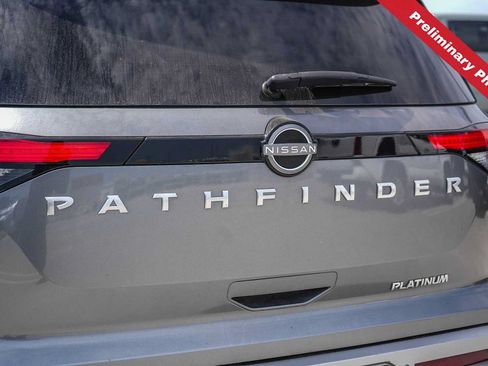 Used 2022 Nissan Pathfinder Platinum w/ Lighting Package (N92) FWD image 10