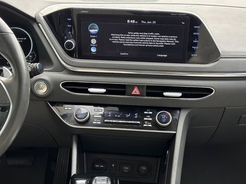 Used 2023 Hyundai Sonata Limited FWD image 22