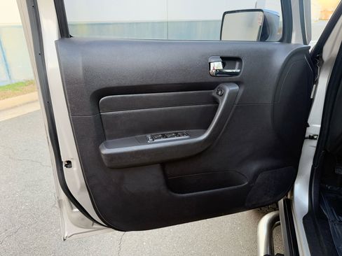 Used 2006 HUMMER H3 image 15