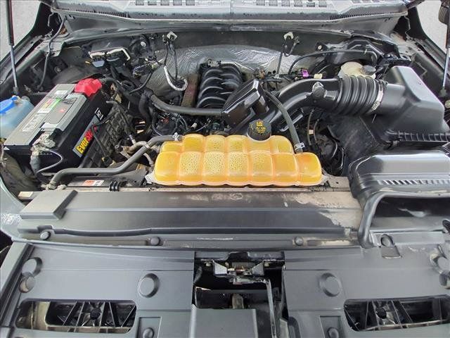 Used 2016 Ford F150 XLT AWD/4WD image 21