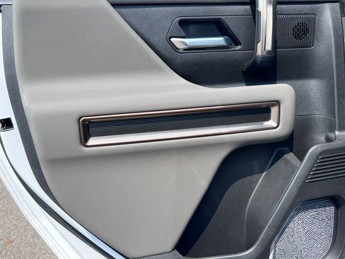 New 2025 GMC Hummer EV 2X AWD/4WD image 41