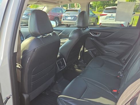 Used 2020 Subaru Forester Limited w/ Popular Package #3 AWD/4WD image 14