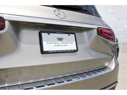 Used 2023 Mercedes-Benz GLS 450 4MATIC image 31