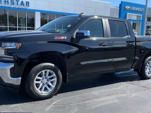 Certified 2020 Chevrolet Silverado 1500 LT w/ All-Star Edition AWD/4WD image 4