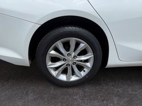 Used 2023 Chevrolet Malibu LT FWD image 15