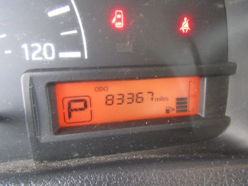 Used 2017 Nissan NV200 S image 16