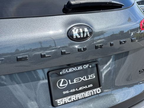 Used 2021 Kia Telluride SX w/ SX Prestige Package AWD/4WD image 35