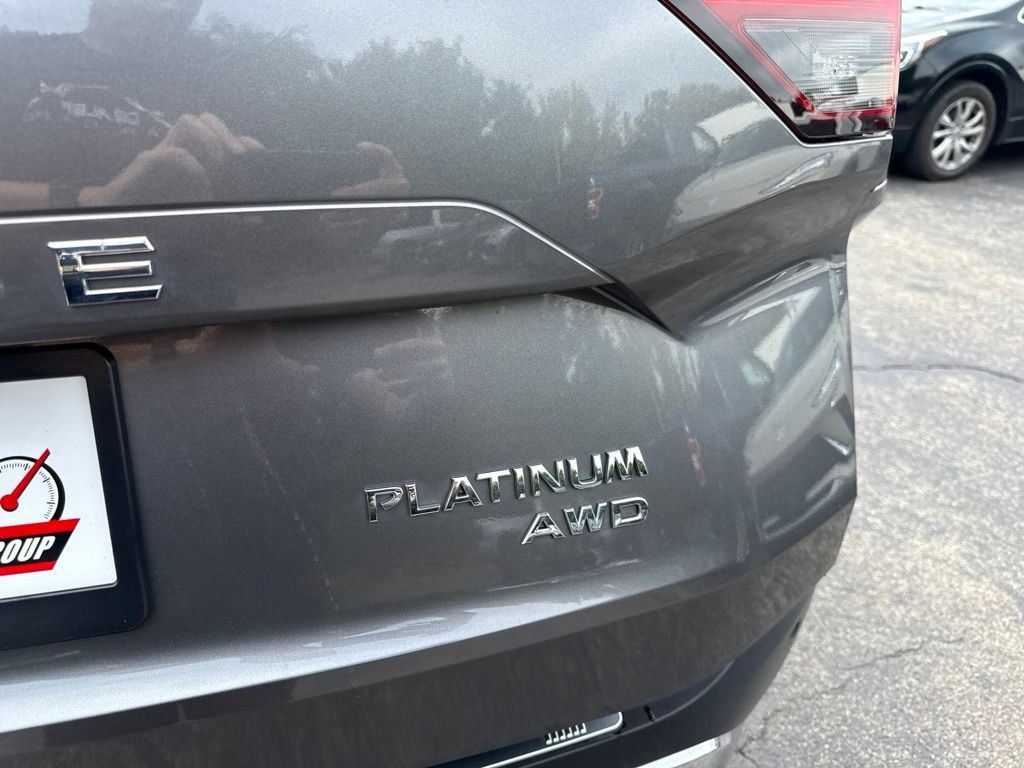 Used 2021 Nissan Rogue Platinum AWD/4WD image 17
