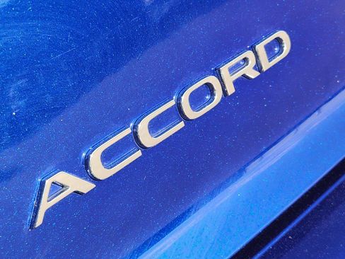 Used 2025 Honda Accord Sport image 10