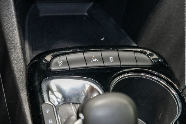 Used 2025 Buick Encore GX Preferred FWD image 21