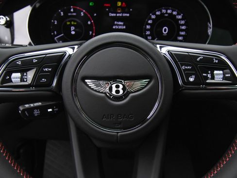 New 2024 Bentley Bentayga Extended Wheelbase image 34